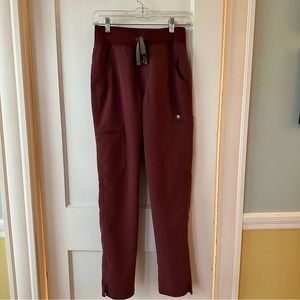 Yola High Rise Skinny Scrub Pants in maroon size XS by FIGS.